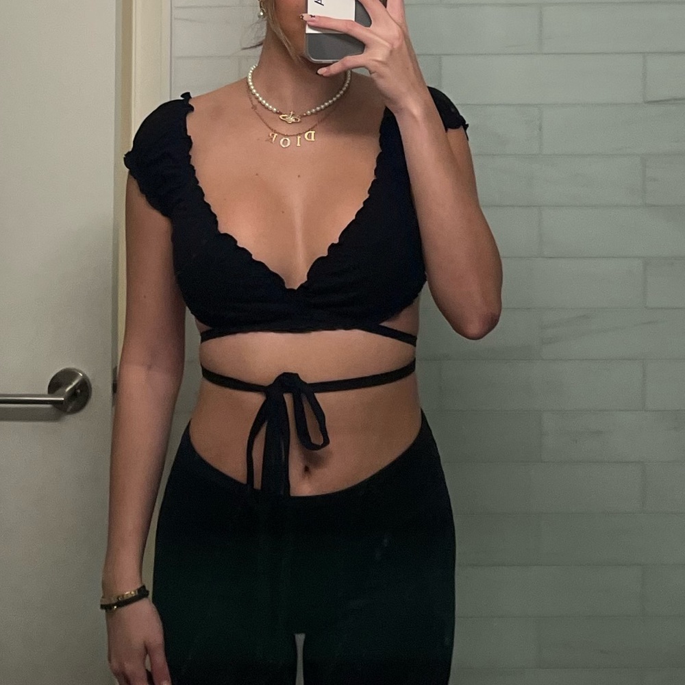 Black Wrap Up Top
